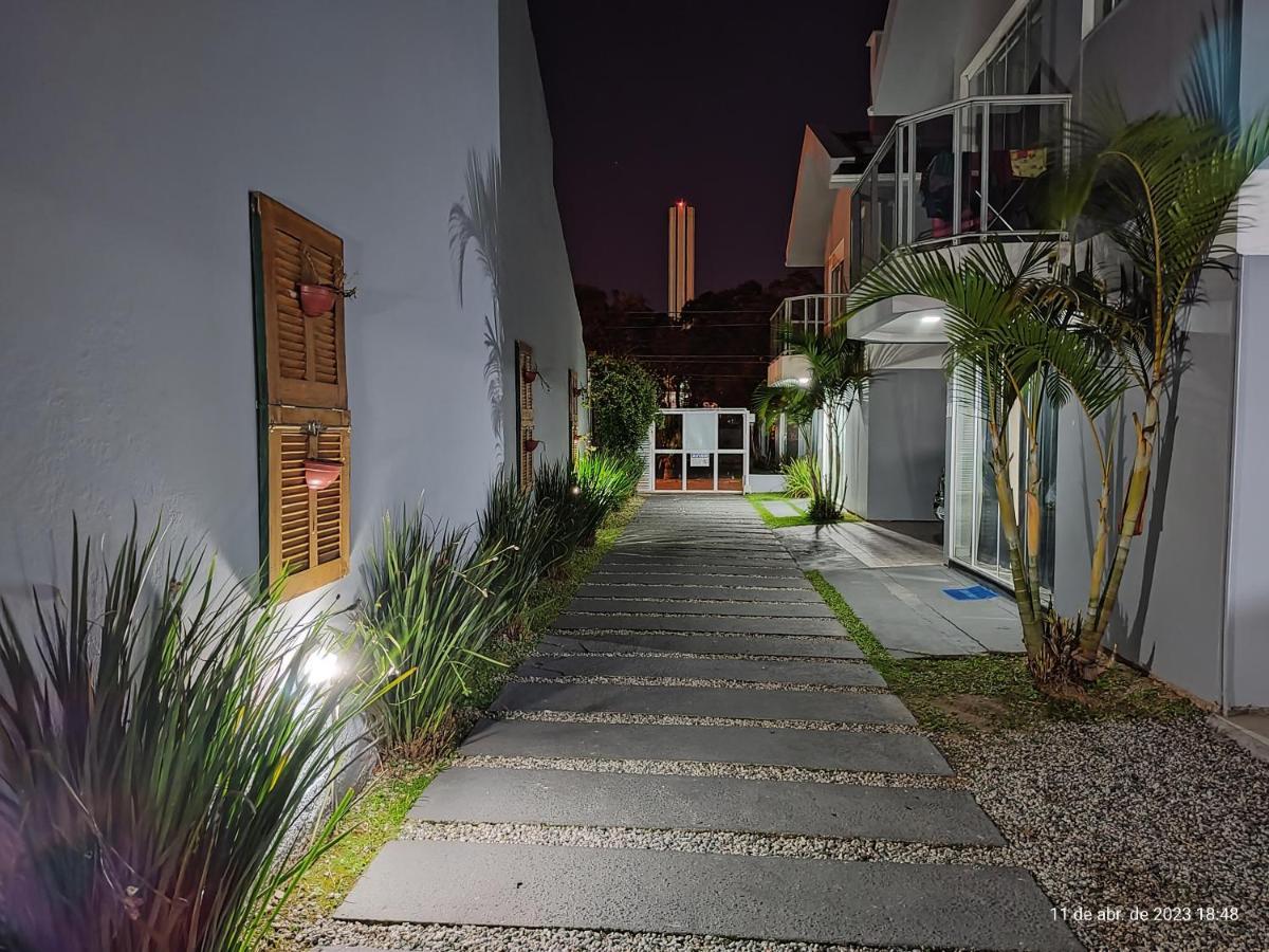 Residencial Bernardo, Meia Quadra Do Trapiche Florianópolis Exteriér fotografie